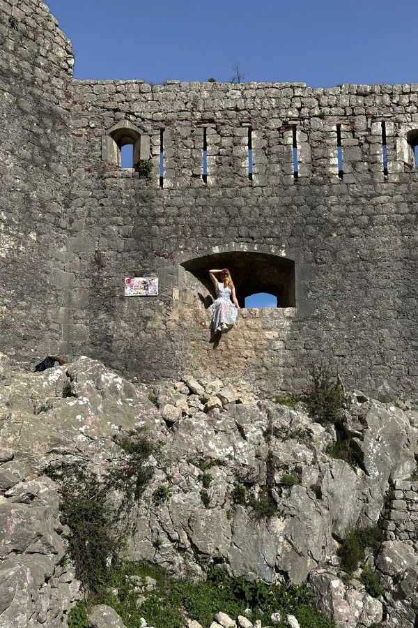 Kotor Ladder spot to enter Kotor Fortress
