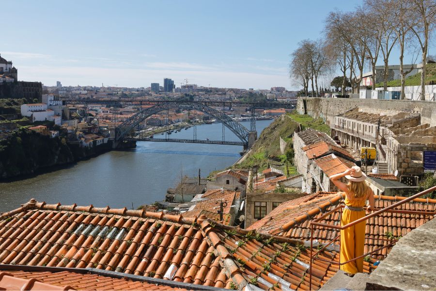 Shoulder season is more peaceful and makes visiting Porto worth it